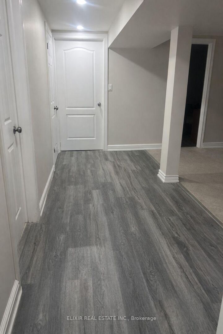 Property Photo:  643 Gayne Boulevard Basement  ON L7T 3W1 