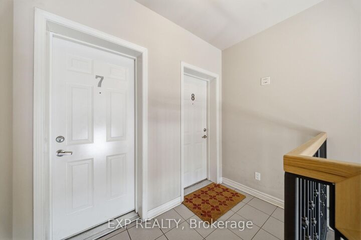 Property Photo:  369 Paseo Private 8  ON K2G 4N7 