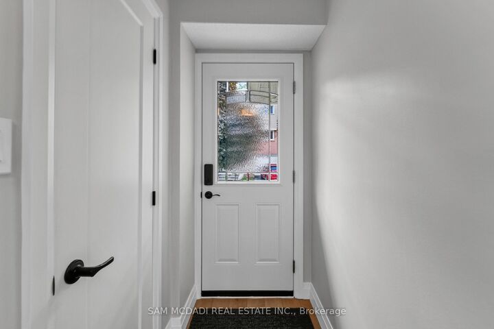 Photo de la propriété:  400 Mississauga Valley Boulevard 157  ON L5A 3N6 