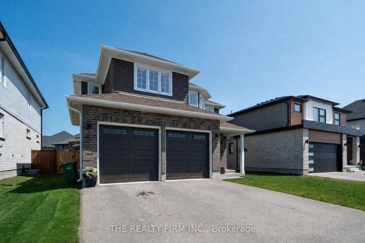 Property Photo:  77 Acorn Trail  ON N5R 0L8 