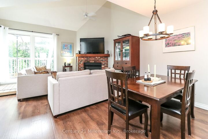 Photo de la propriété:  55 Trott Boulevard 124  ON L9Y 5B8 