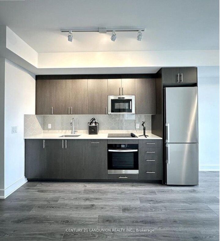 Photo de la propriété:  2545 Simcoe Street N 2019  ON L1L 0W3 
