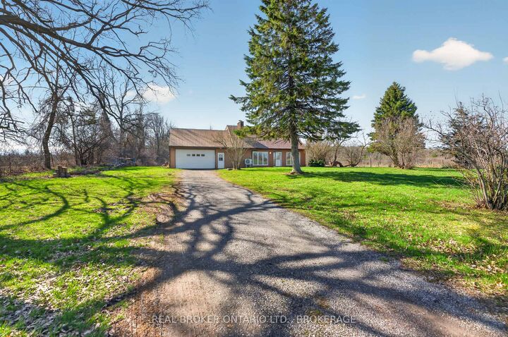 2268 McIntyre Road — photo 1
