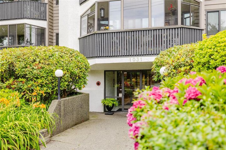 Property Photo:  1031 Burdett Ave #303  BC V8V 3G9 