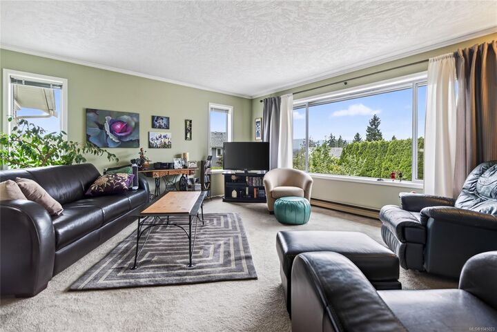 Property Photo: 356 Rees Rd BC V9N 6B9