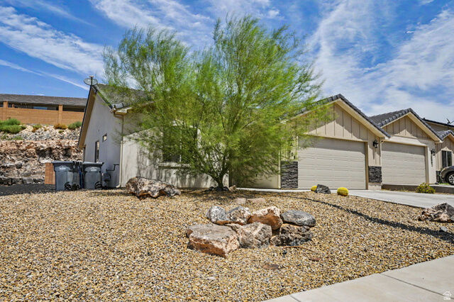 Property Photo:  1508 W 460 N  UT 84737 