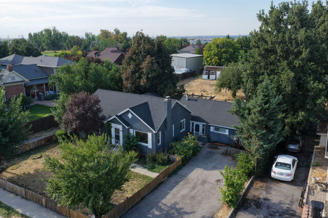Property Photo:  340 W Porter Ln  UT 84014 