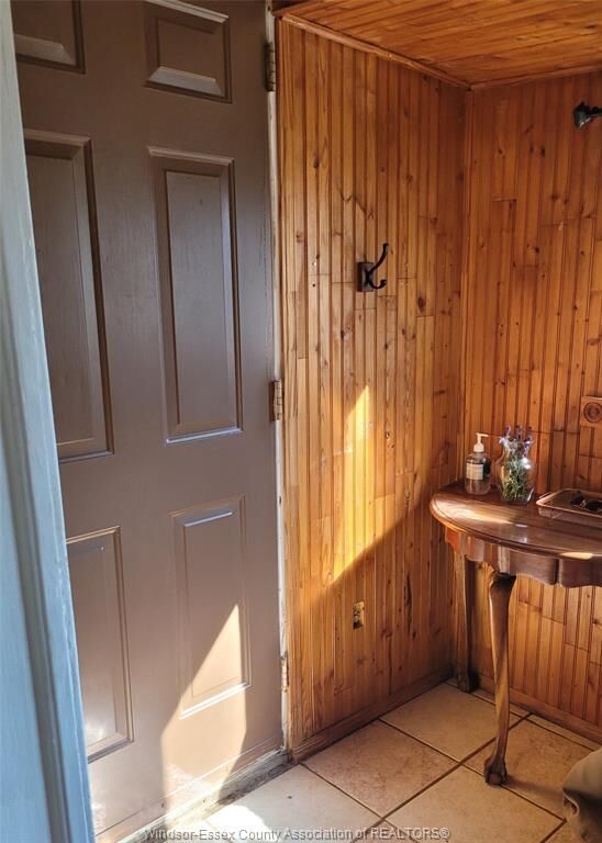 Property Photo: 49 Kennedy ON N3R 2C7