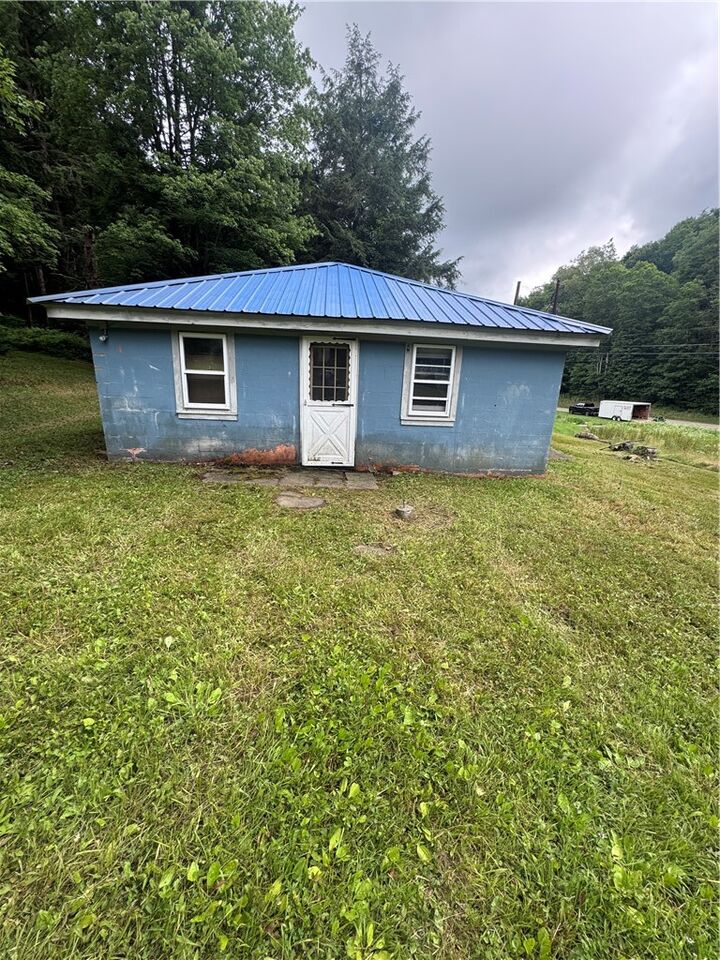 Property Photo: 14 Turkey Nob PA 16915