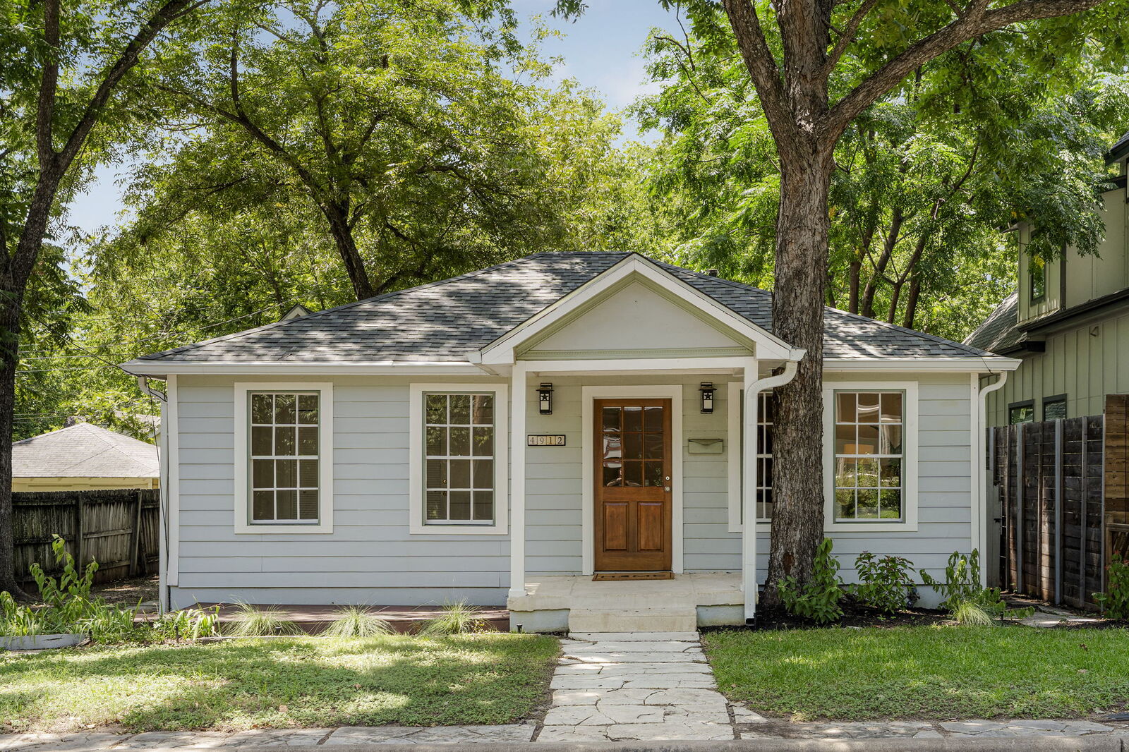 Property Photo: 4912 Avenue G TX 78751