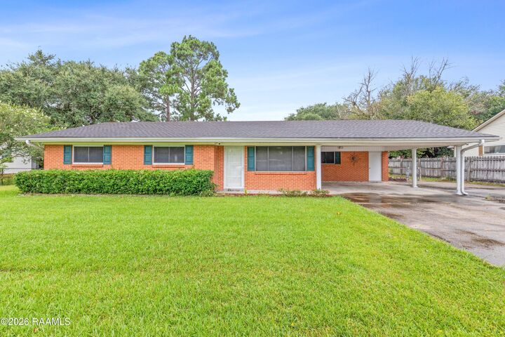 Property Photo:  149 Mimosa Place  LA 70506 