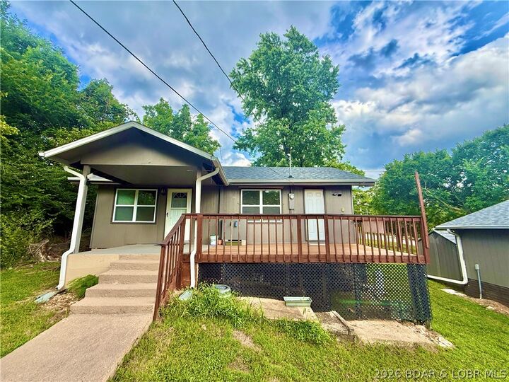Property Photo:  86 Court Avenue  MO 65020 