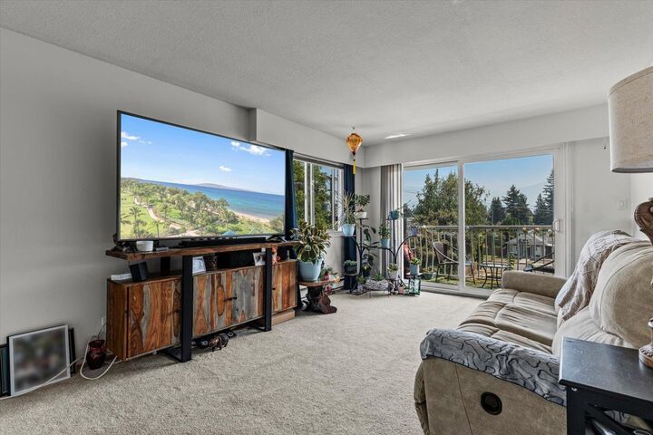 Property Photo: 46210 Margaret Avenue 23 BC V2P 2G9