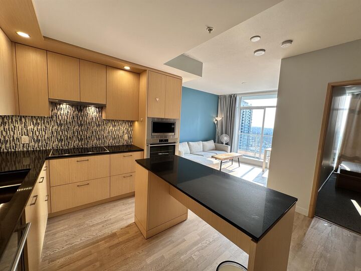 Property Photo: 13495 Central Avenue 2908 BC V3T 0K2