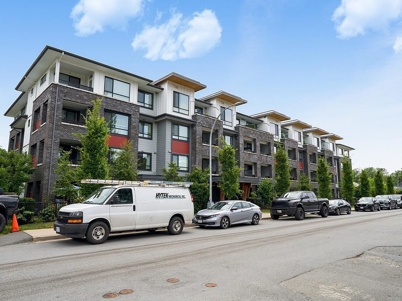 Property Photo:  2160 Grant Avenue 201  BC V3B 0T3 