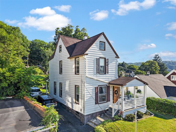 Property Photo:  66 James Street  NY 13903 