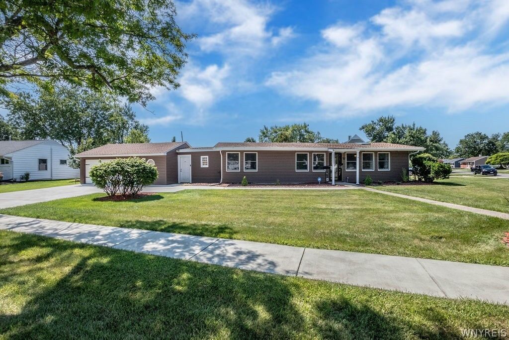Property Photo:  983 Enola Road  NY 14072 