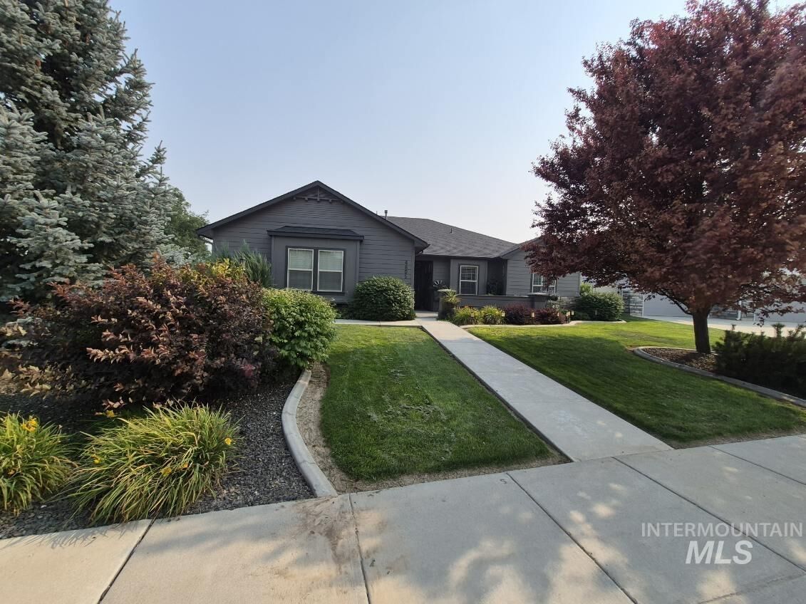Property Photo:  4805 Middlesboro Way  ID 83607 