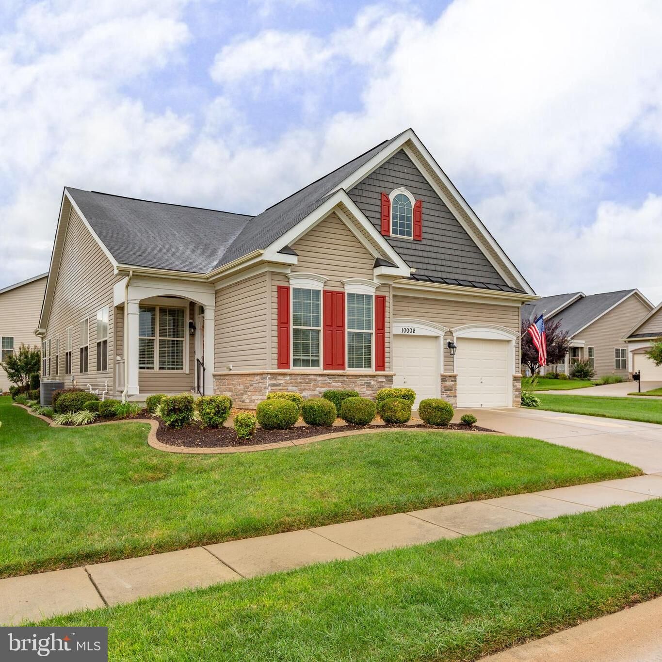 Property Photo: 10006 Wofford Way VA 22407