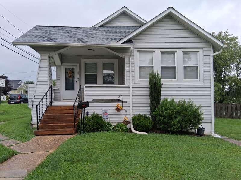 Property Photo: 40 Hampton Road MD 21090