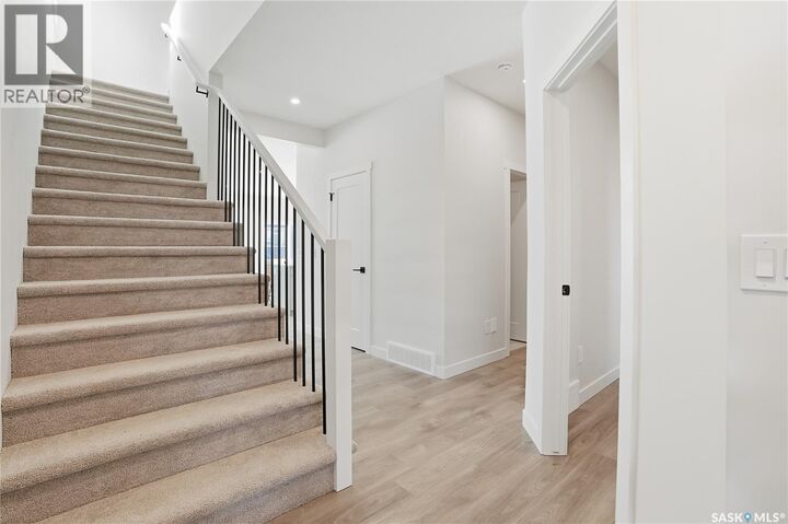 Property Photo:  211 Amisk Way  SK S7V 1W5 