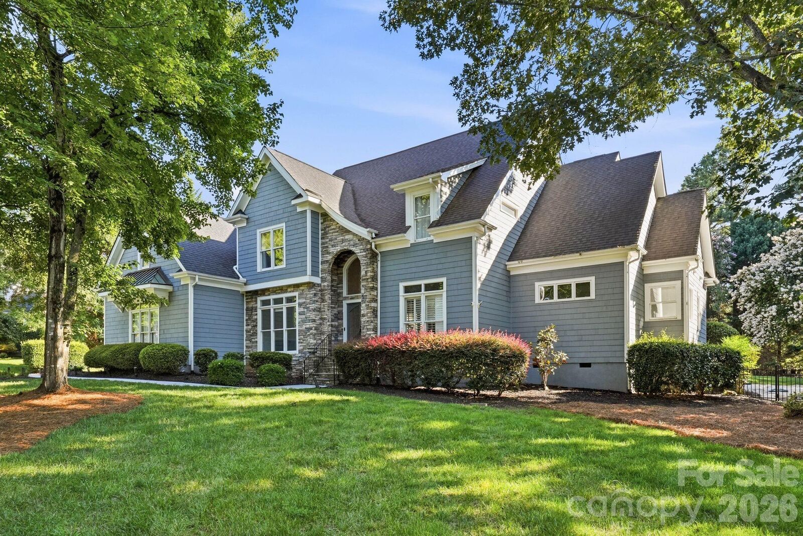 Property Photo:  104 Gammon Point Court  NC 28117 