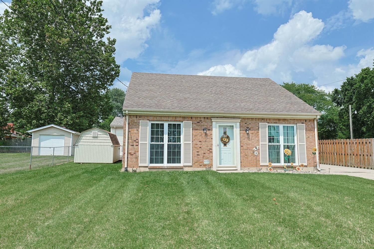 Property Photo:  1986 Vanda Avenue  OH 45013 