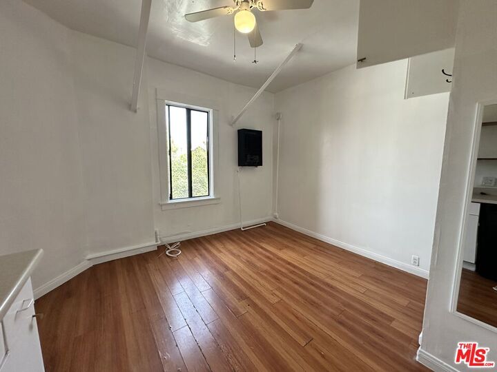 Property Photo: 101 Dudley Ave, Unit 308 CA 90291