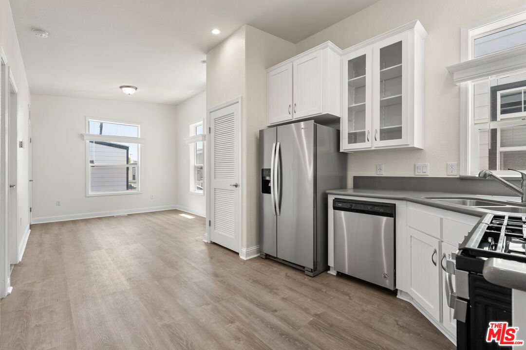 Property Photo: 8250 Lankershim Blvd, Unit 140 CA 91605