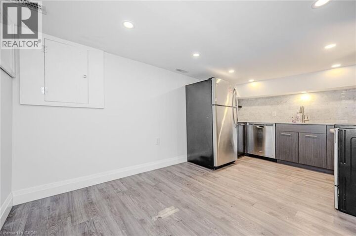Property Photo:  74 Cathcart Street  ON L8R 1M5 