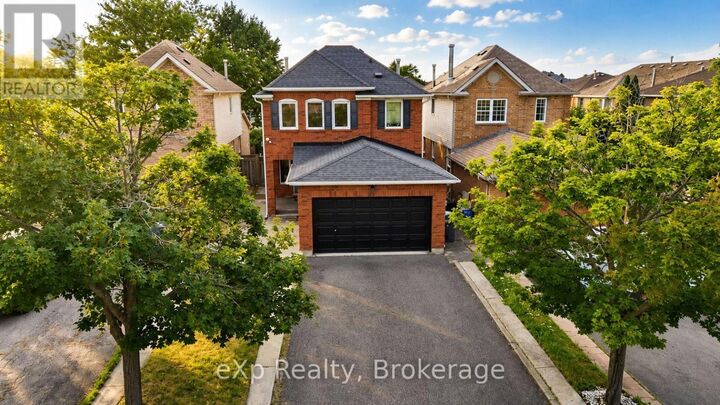 Property Photo: 39 Matterdale Avenue ON L6Y 4J6