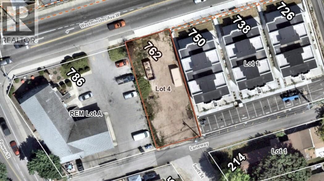 Property Photo:  762 Westminster Avenue  BC V2A 1K8 