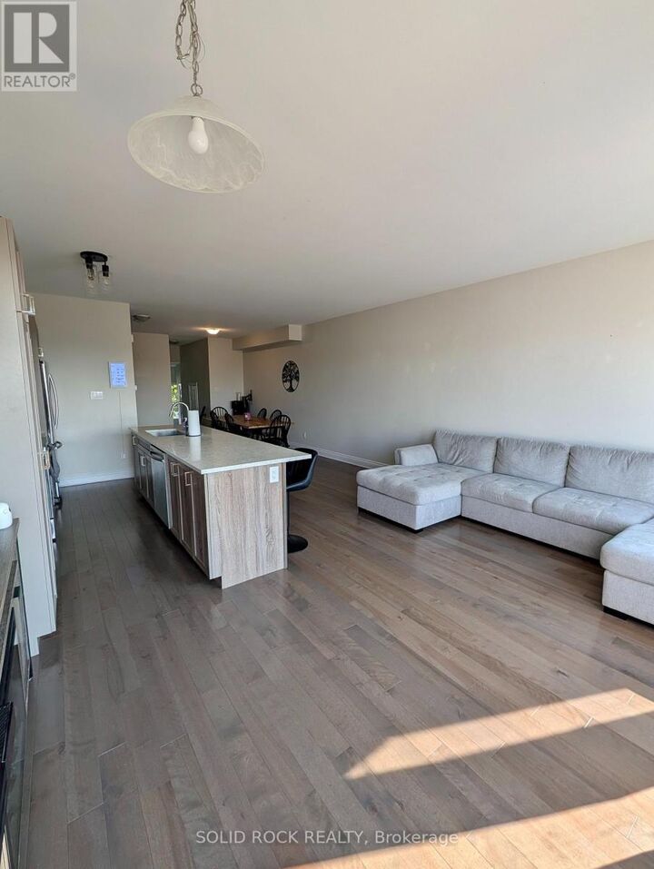 Property Photo:  23 Peever Place  ON K7C 0K5 