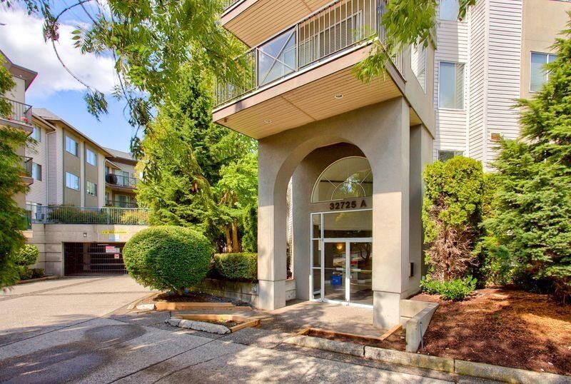 Property Photo: 32725 George Ferguson Way 104 BC V2T 5M5