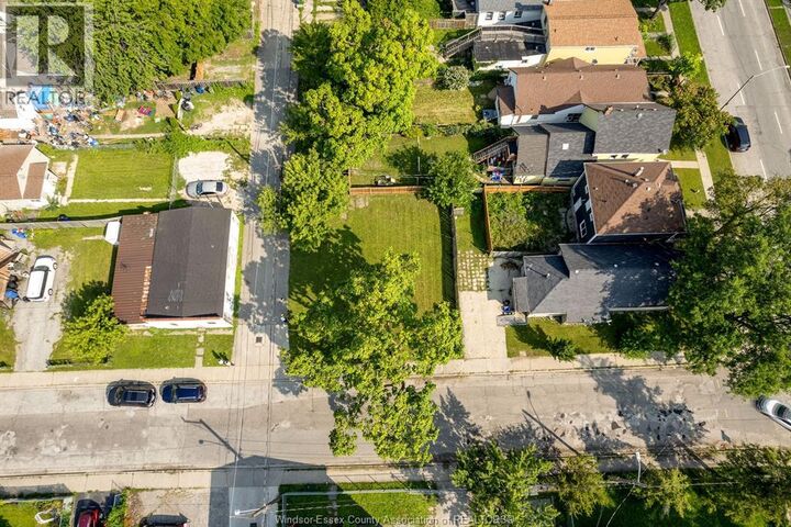 Photo de la propriété:  V/L Brant Street  ON N9A 3E5 