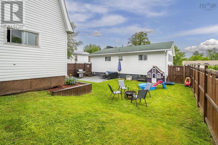 Property Photo:  15 Terrace Avenue  NS B0K 1S0 