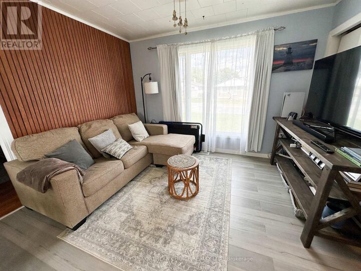 Property Photo: 25 Sixth Street ON P0V 1C0