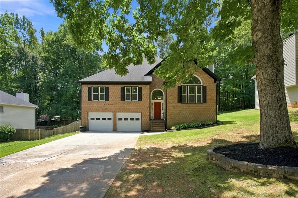 Property Photo:  2516 Lorne Court SW  GA 30064 