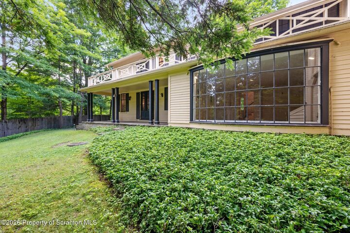 Property Photo:  28 Church Hill Road  PA 18411 