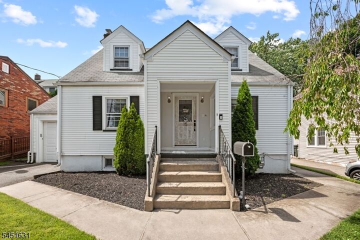 Property Photo:  15 Edison Ave  NJ 07110 