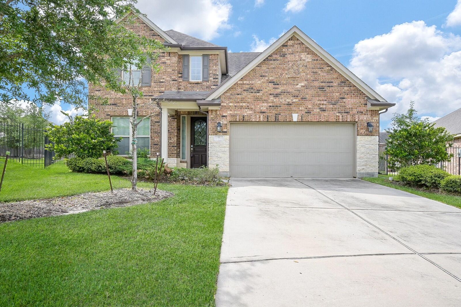 Property Photo:  7 Florentino Vine Place  TX 77354 