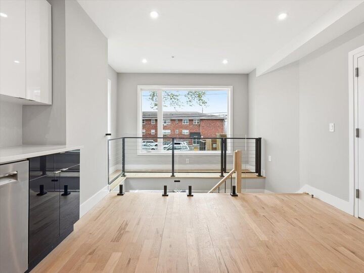 Property Photo:  437 Ogden Ave 1R  NJ 07307 