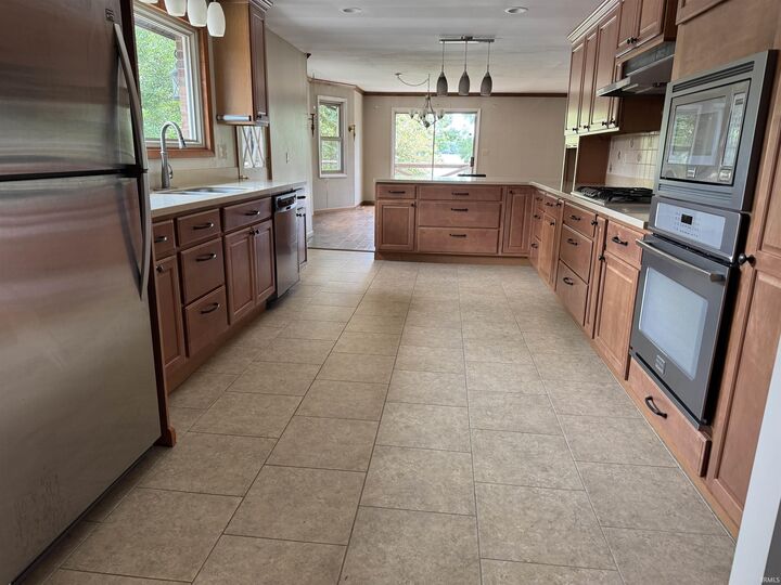 Property Photo: 1000 W Star Circle IN 47579