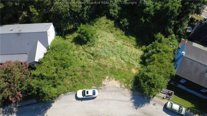 Property Photo:  184 Leftwich Avenue  WV 25130 