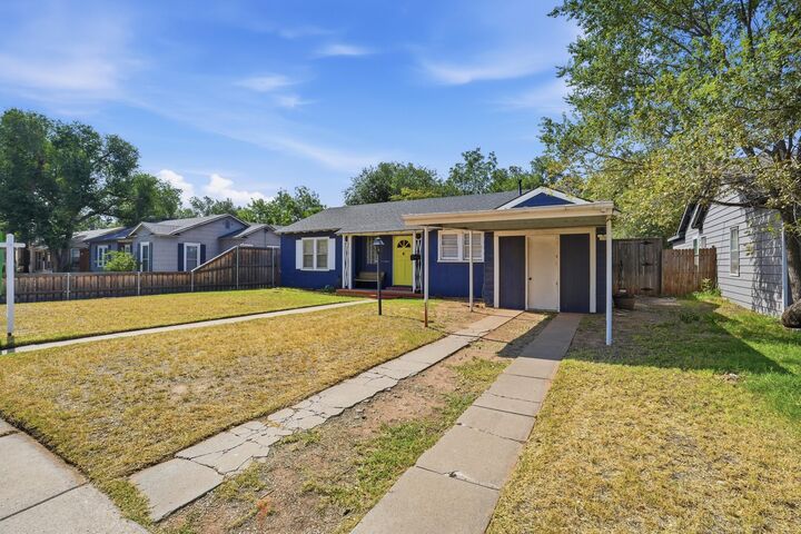 Property Photo:  2819 26th Street  TX 79410 