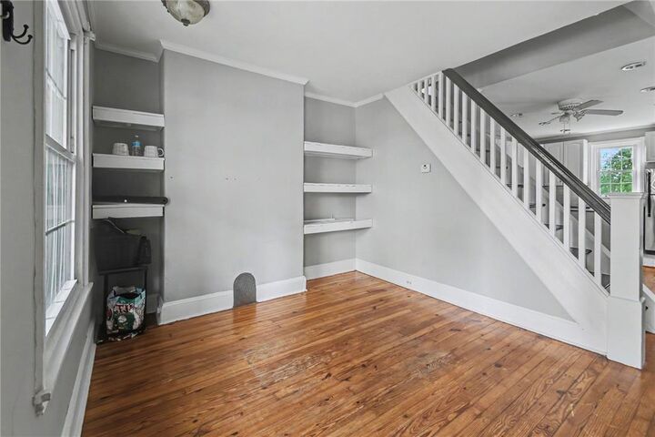 Property Photo:  350 Dupont Street  PA 19128 