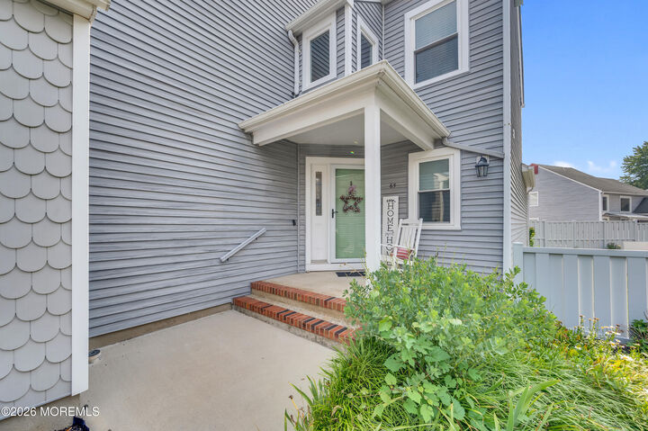 Property Photo:  65 Claridge Court  NJ 08753 