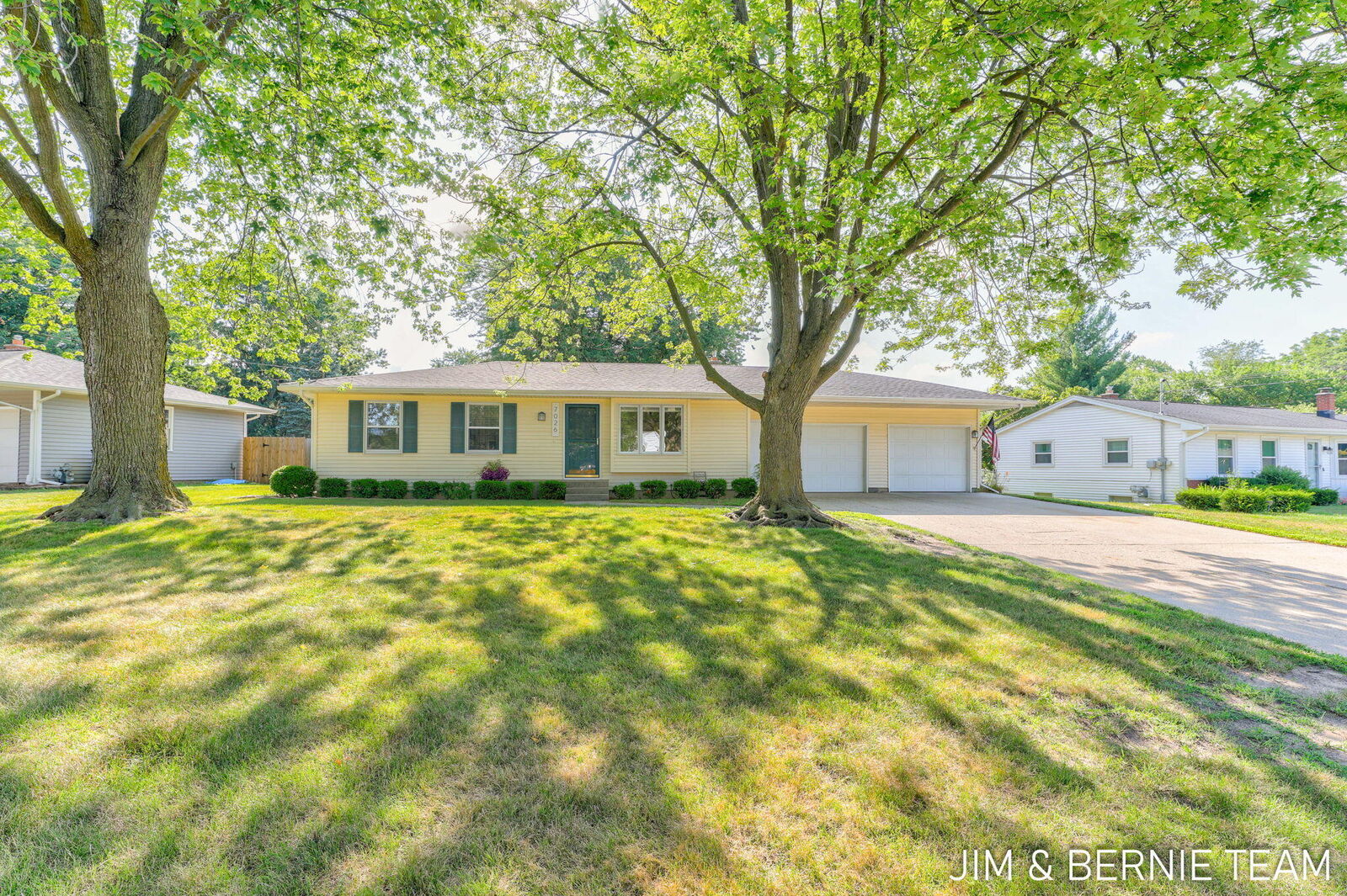 Property Photo: 7026 Southwood Drive MI 49428