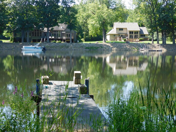 Property Photo:  201 Scenic View Drive  MI 49120 