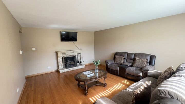 Property Photo:  14504 Ellis Avenue  IL 60419 